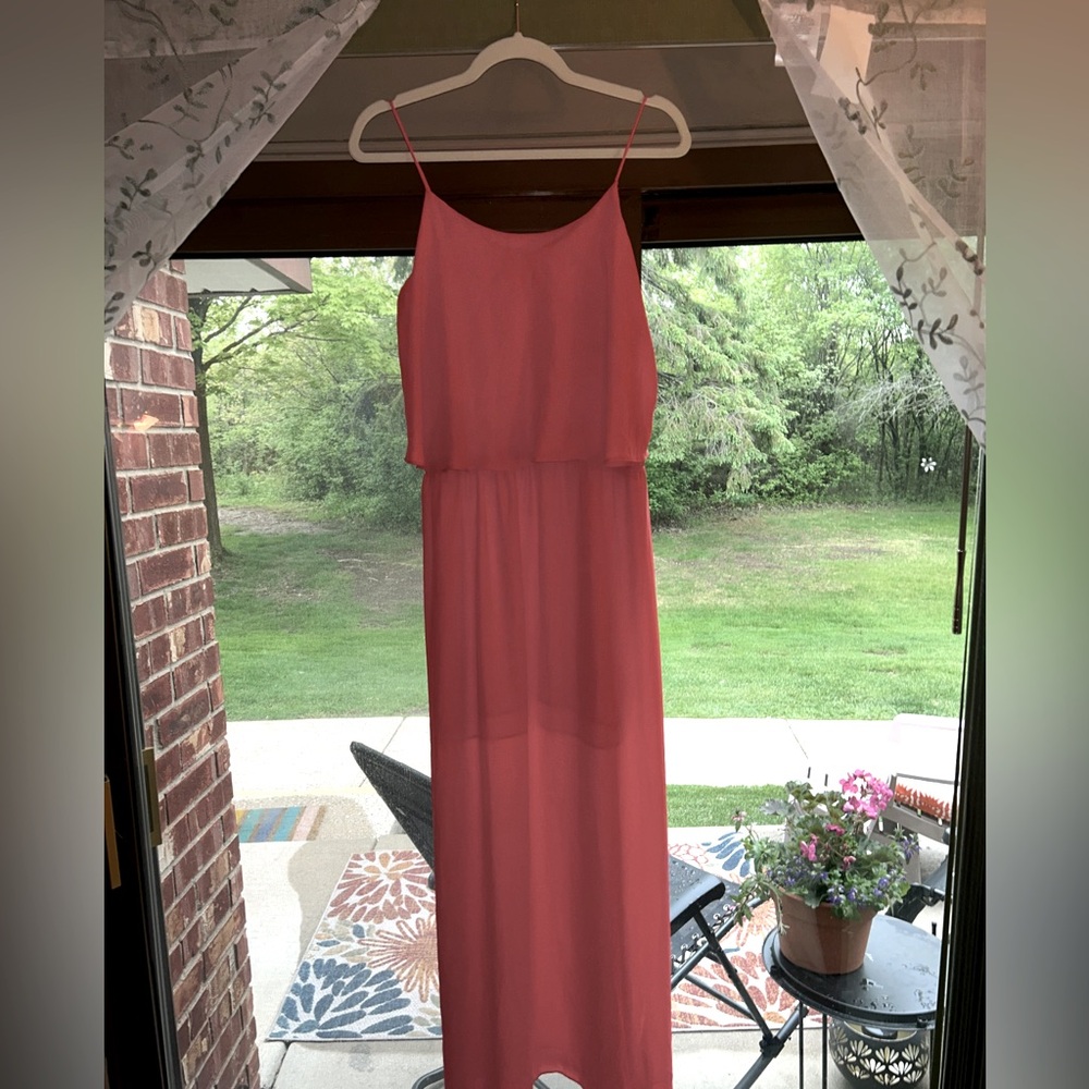 Elegant Coral Flowy Dress